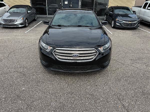 Used 2016 Ford Taurus SEL w/ Equipment Group 201A FWD image 6