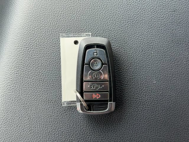 Used 2025 Ford F150 Lariat AWD/4WD image 42