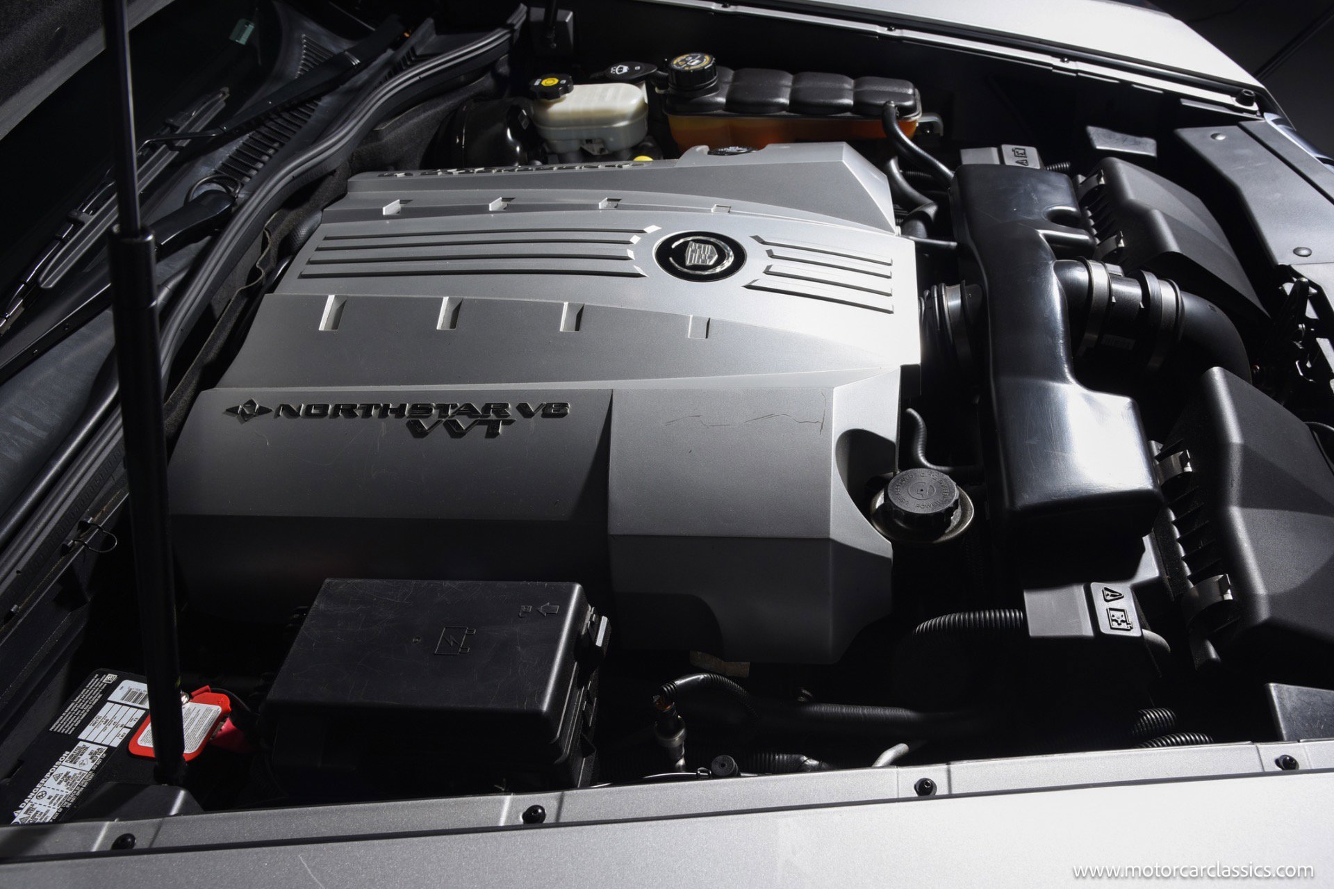 Used 2006 Cadillac XLR image 40