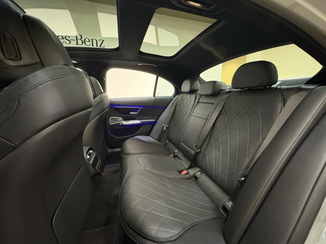 New 2026 Mercedes-Benz E 450 4MATIC Sedan image 20