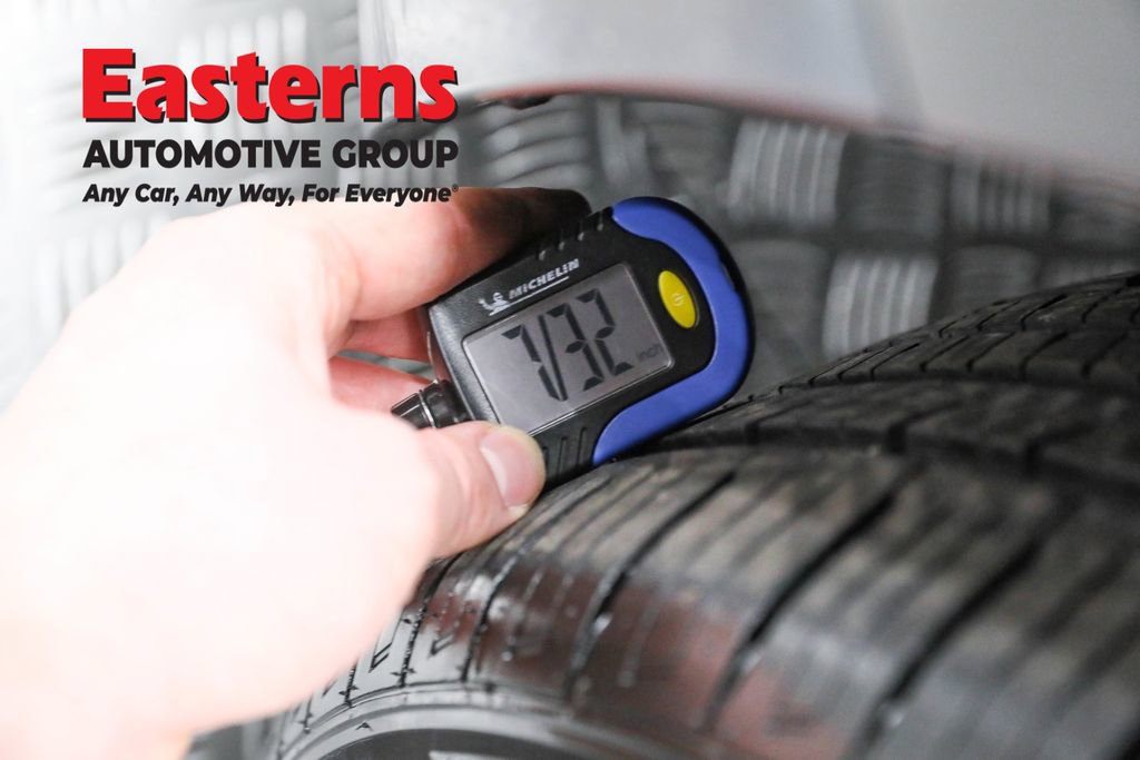 Used 2018 Buick Encore Essence w/ Experience Buick Package image 27