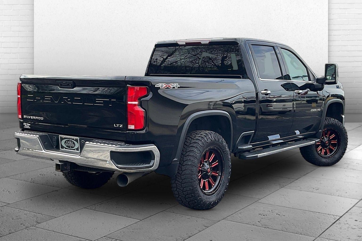 Used 2024 Chevrolet Silverado 2500 LTZ AWD/4WD image 14