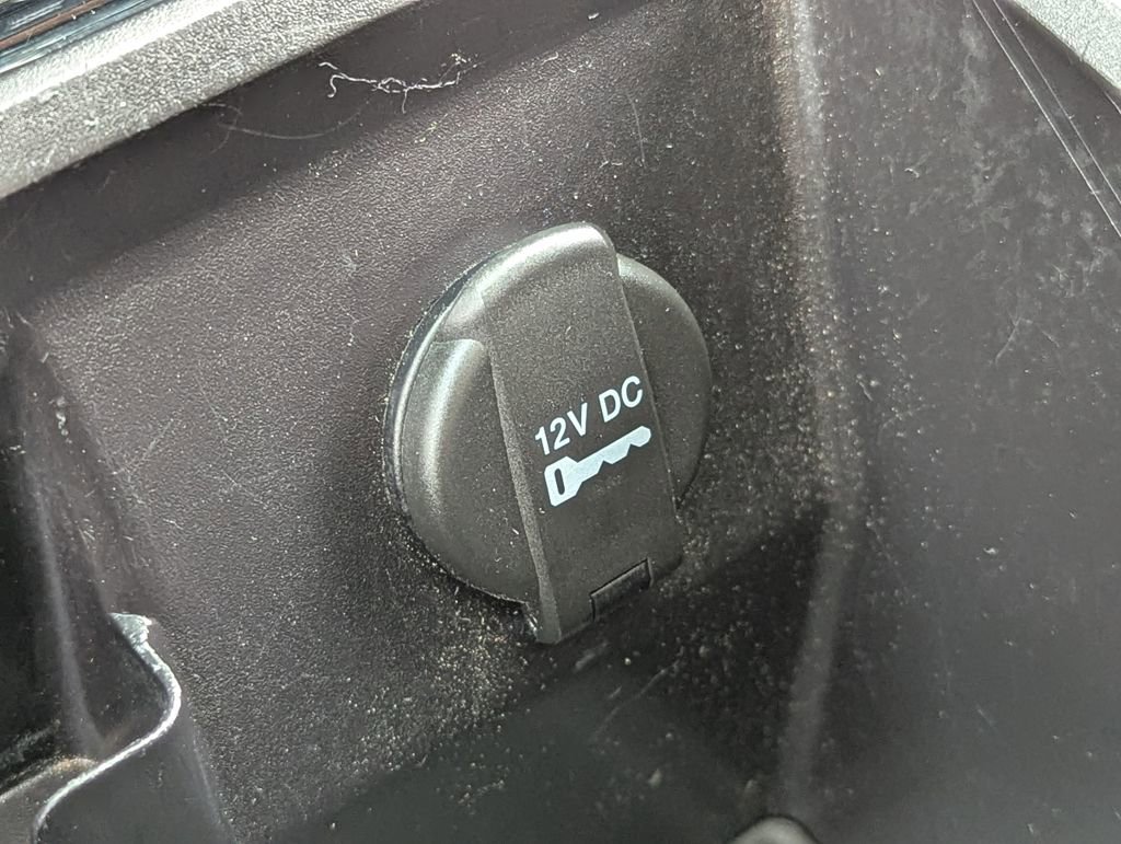 Used 2015 RAM 1500 Laramie w/ Convenience Group image 24