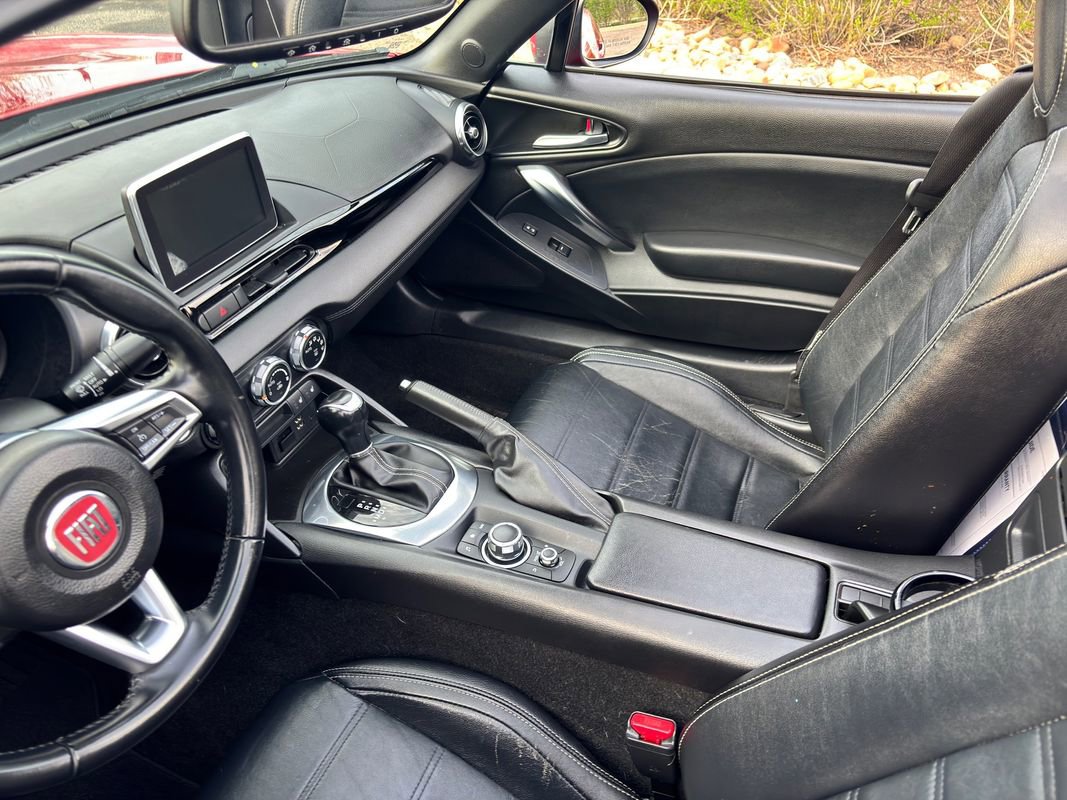Used 2017 FIAT 124 Spider Lusso image 14