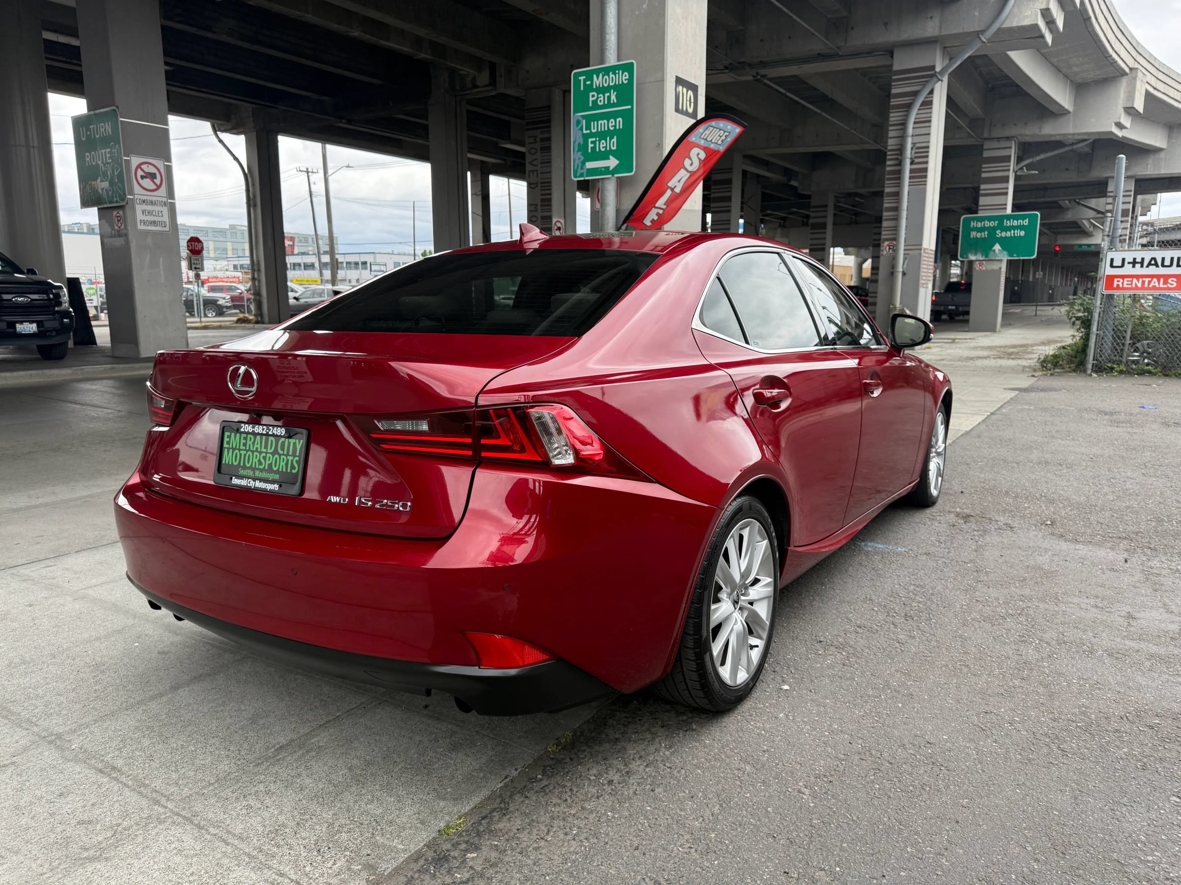 Used 2014 Lexus IS 250 AWD w/ Luxury Package w/Gray Wood image 4