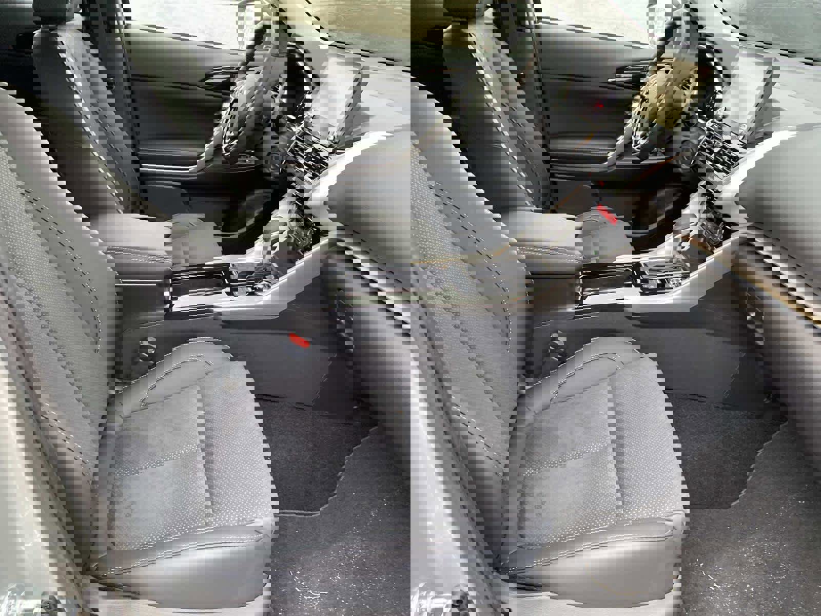 Used 2024 Mitsubishi Eclipse Cross SE image 25