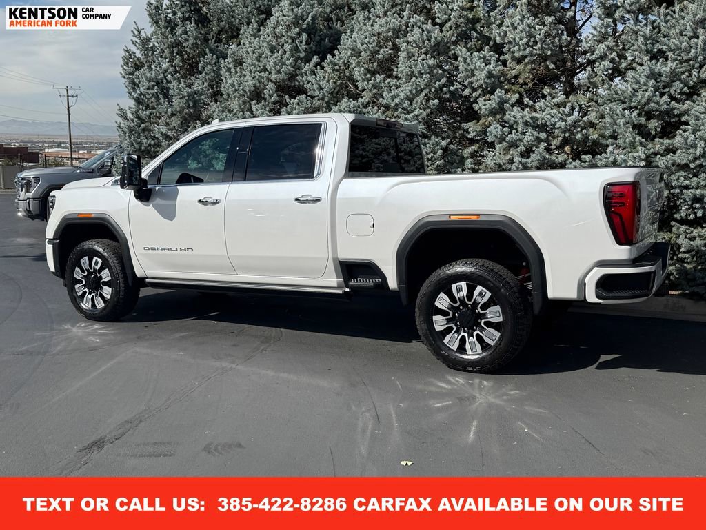 Used 2025 GMC Sierra 3500 Denali w/ Denali Reserve Package image 5