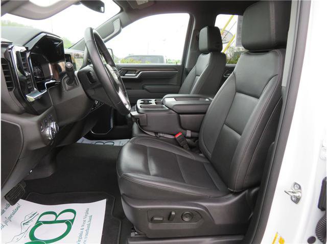 Used 2025 GMC Sierra 1500 SLT image 4