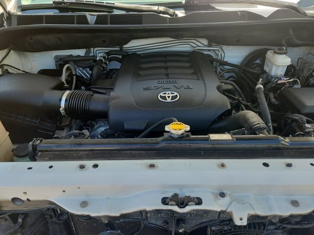 Used 2015 Toyota Sequoia Limited AWD/4WD image 19