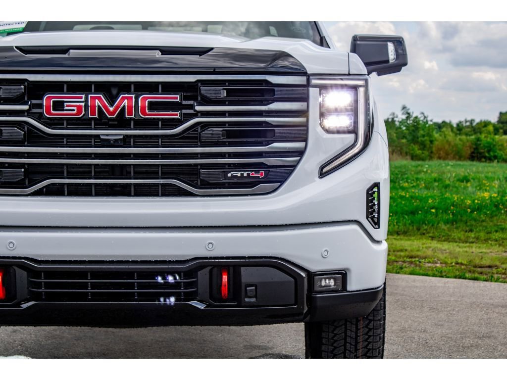 New 2026 GMC Sierra 1500 AT4 w/ AT4 Premium Package image 8