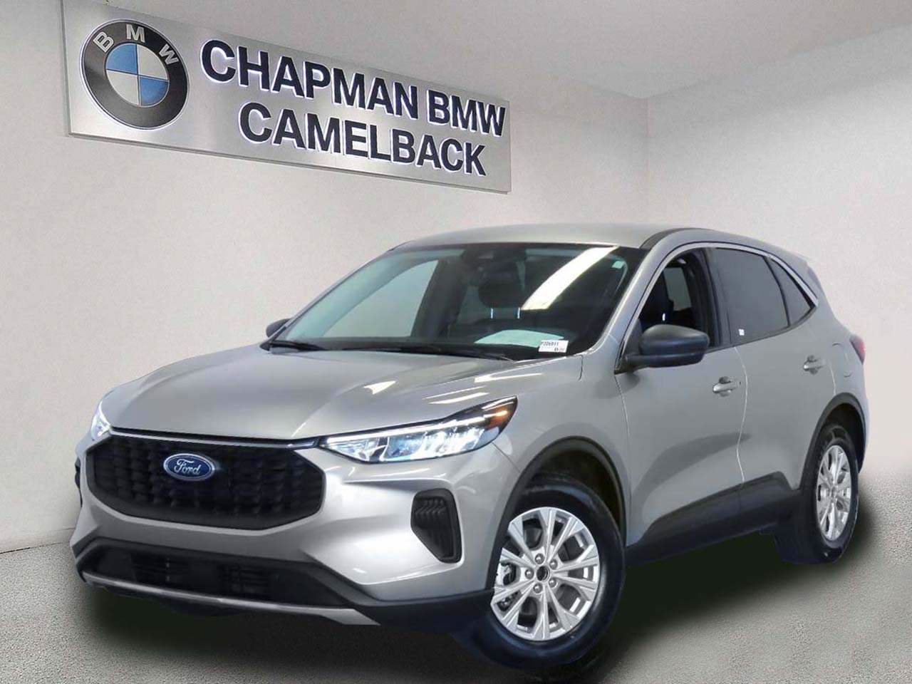 Used 2024 Ford Escape Active FWD image 1
