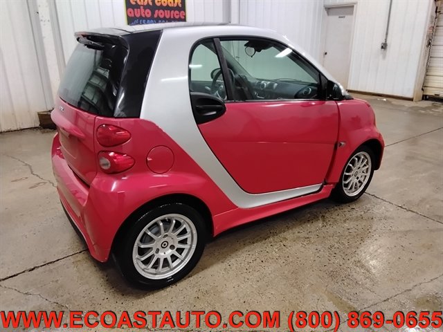 Used 2013 smart fortwo passion RWD image 3