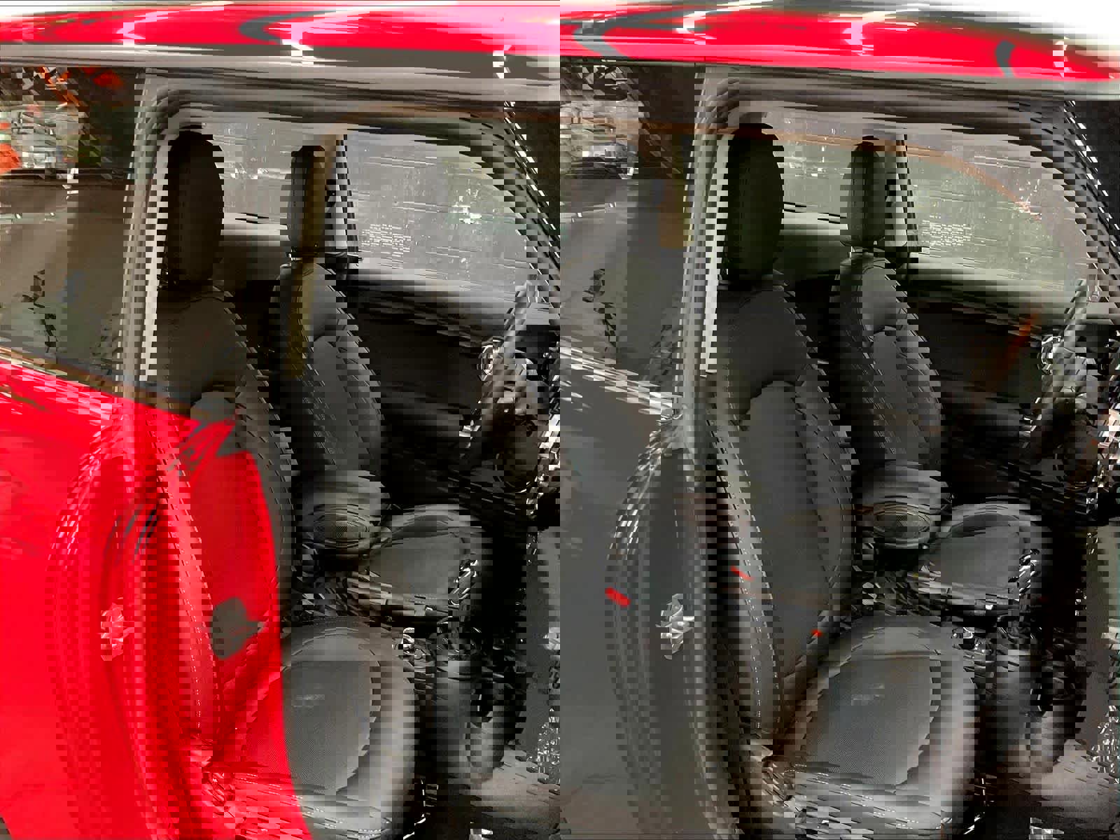 Used 2022 MINI Cooper 2-Door Hardtop image 9