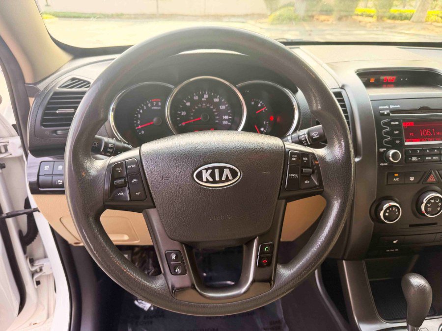 Used 2012 Kia Sorento LX w/ V6 Convenience Pkg image 19