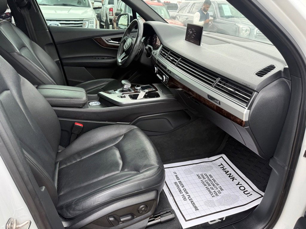 Used 2019 Audi Q7 2.0T Premium Plus w/ Premium Plus Package AWD/4WD image 18