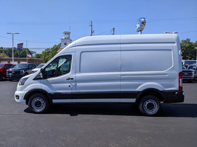 New 2024 Ford Transit 250 HR image 15
