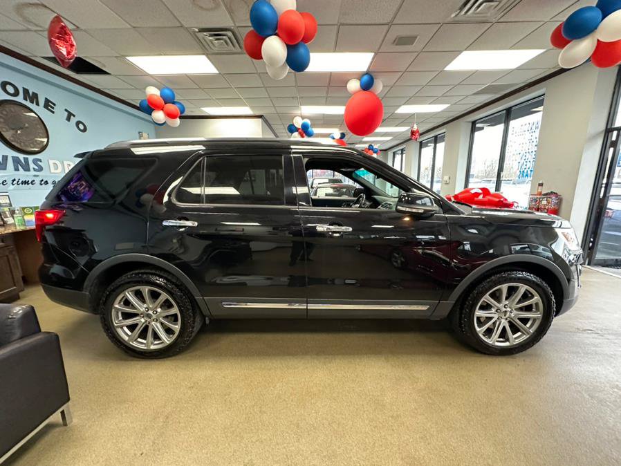 Used 2016 Ford Explorer Limited FWD image 13
