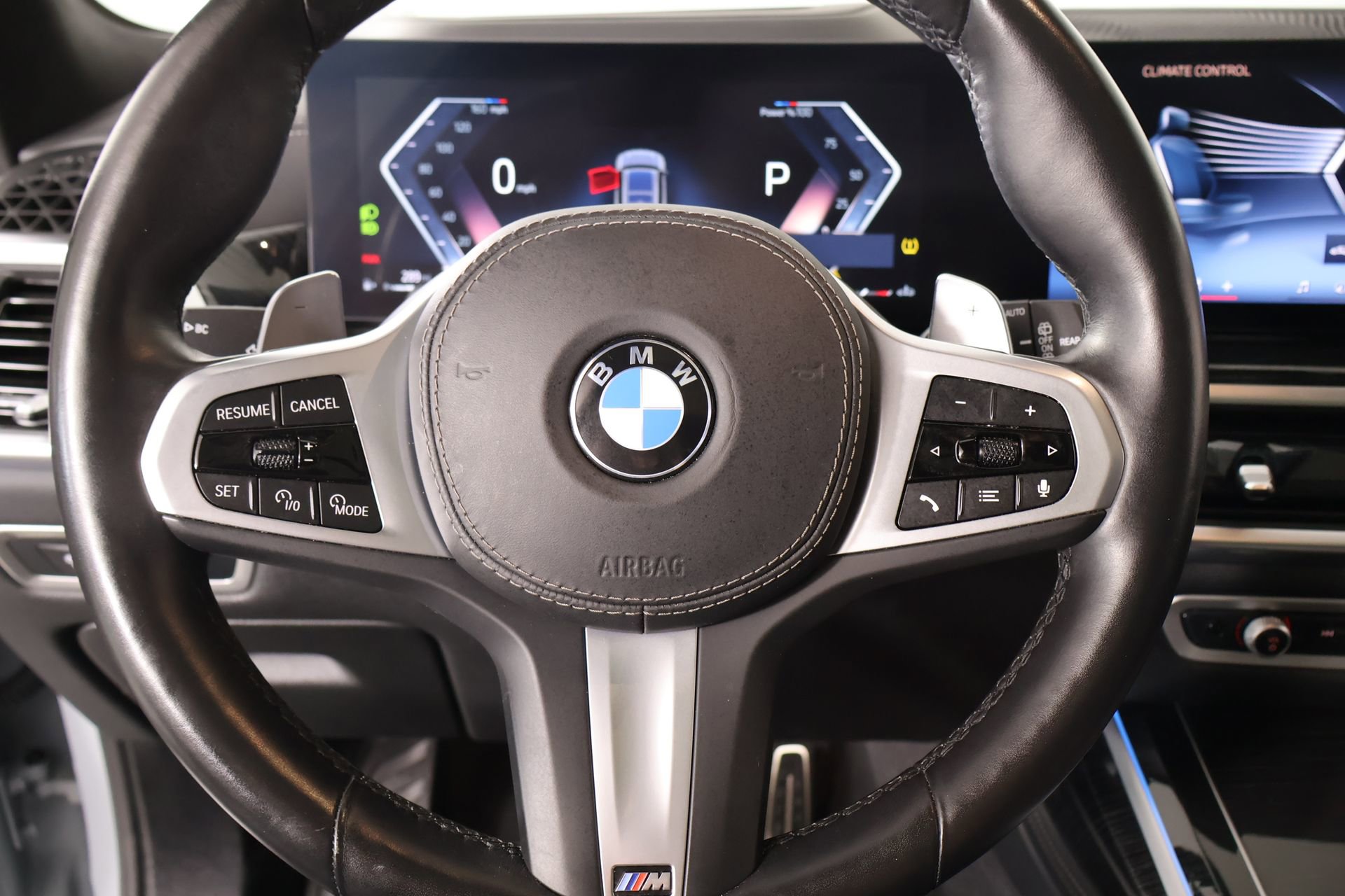 Used 2026 BMW X7 xDrive40i AWD/4WD image 3