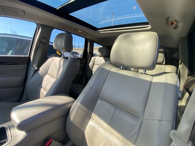 Used 2013 Jeep Grand Cherokee Laredo image 6