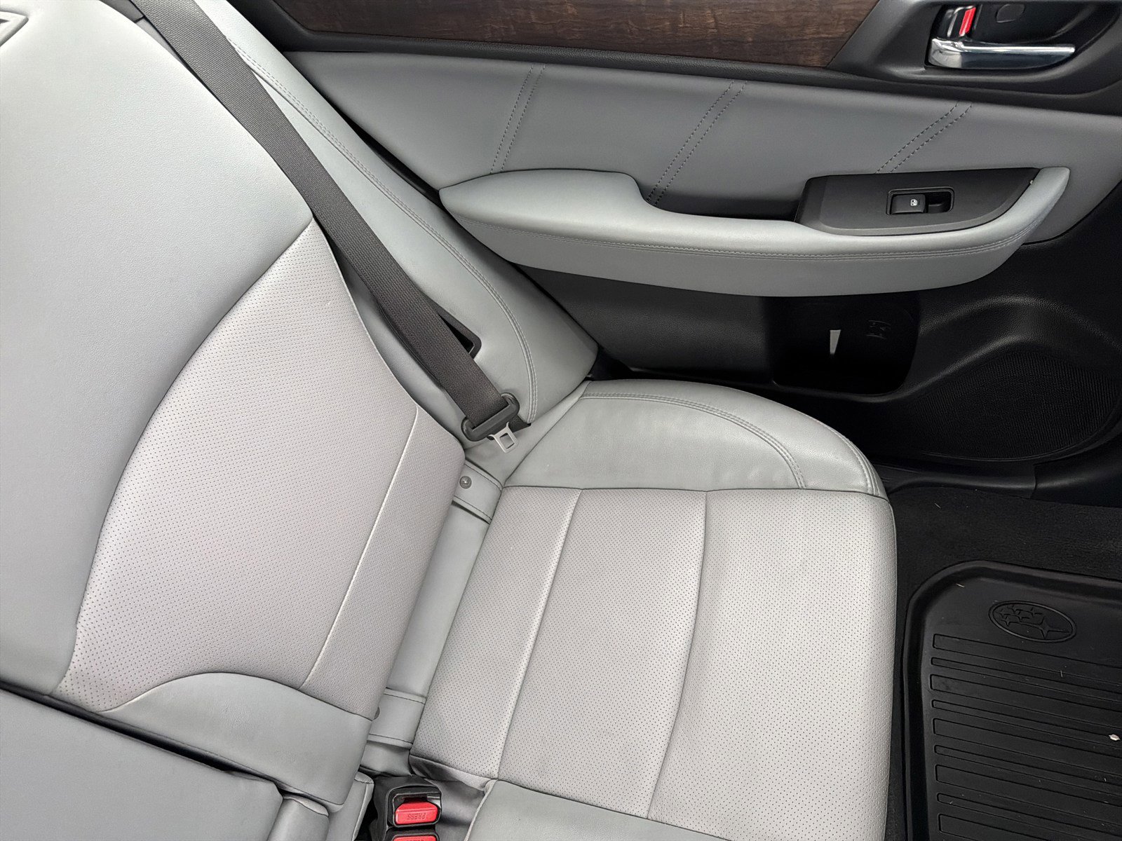 Used 2019 Subaru Outback 2.5i Limited w/ Protection Package #1 image 14