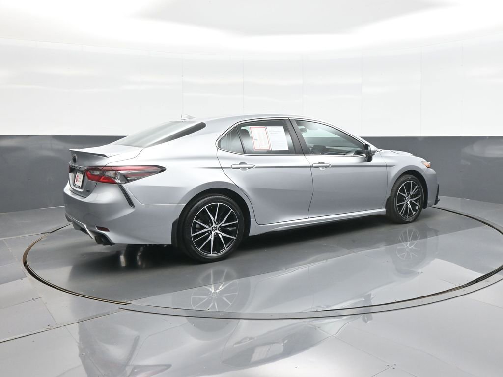 Certified 2023 Toyota Camry SE FWD image 9
