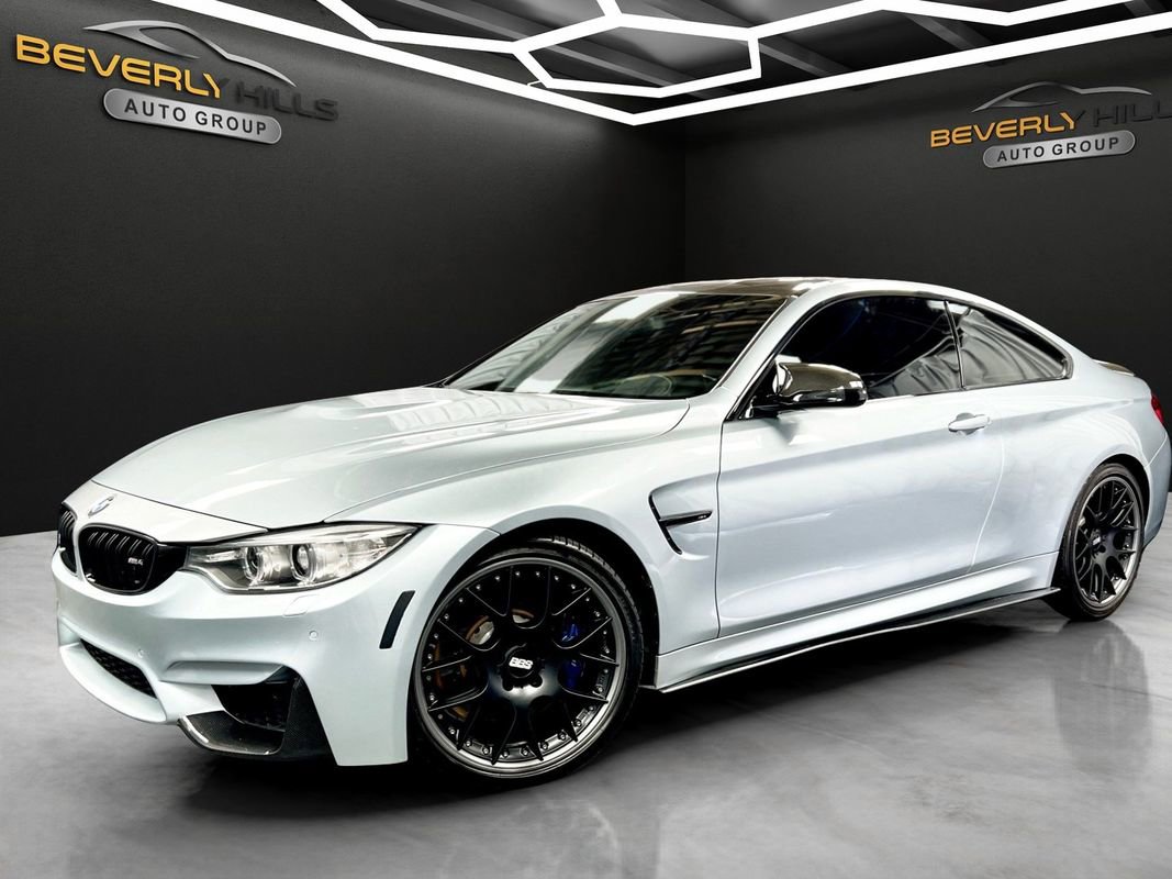 Used 2017 BMW M4 Coupe w/ Executive Package RWD image 1