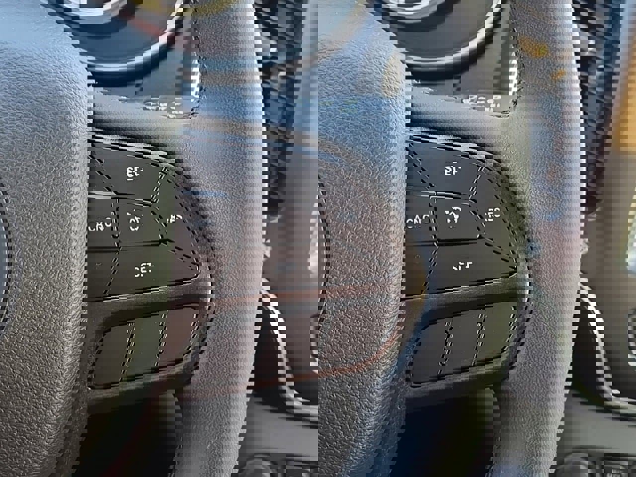 Used 2022 Jeep Cherokee Trailhawk w/ Trailer Tow Group image 23