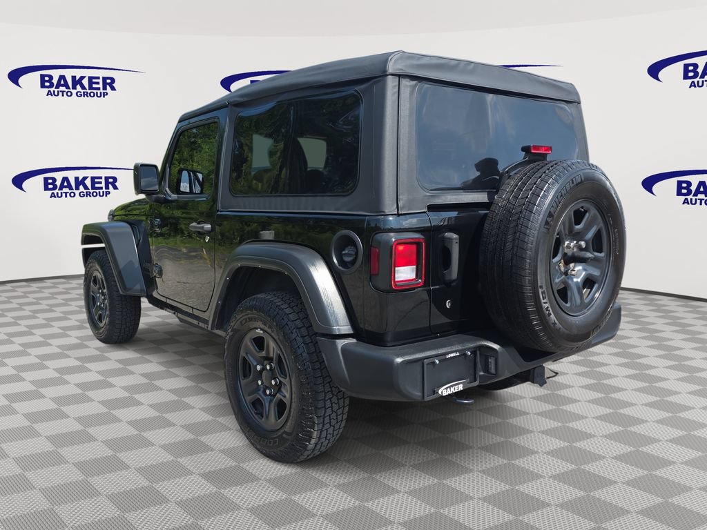 Used 2022 Jeep Wrangler Sport AWD/4WD image 5