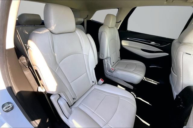 Used 2023 Buick Enclave Essence AWD/4WD image 26