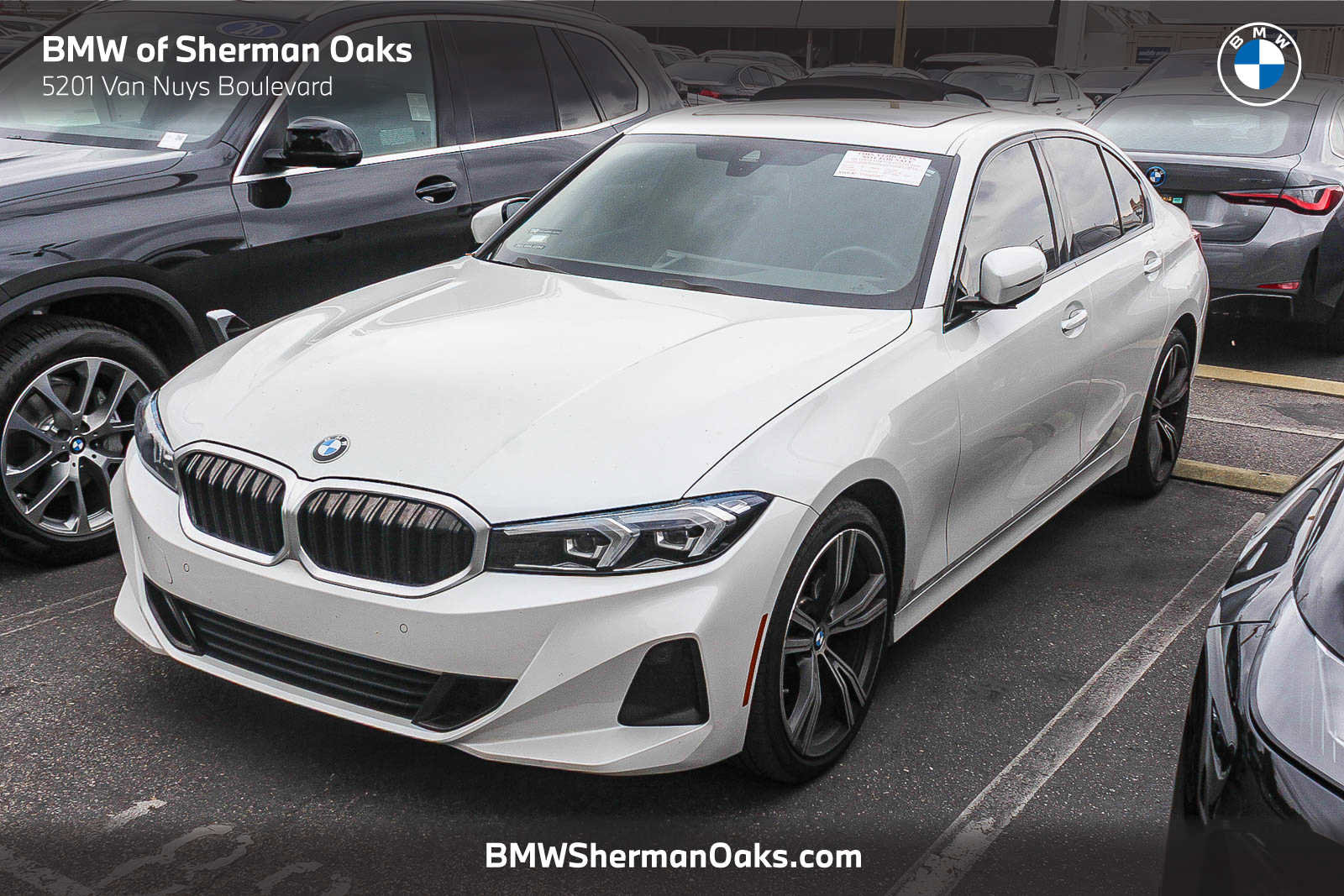 Used 2023 BMW 330i Sedan w/ Driving Assistance Package RWD image 1
