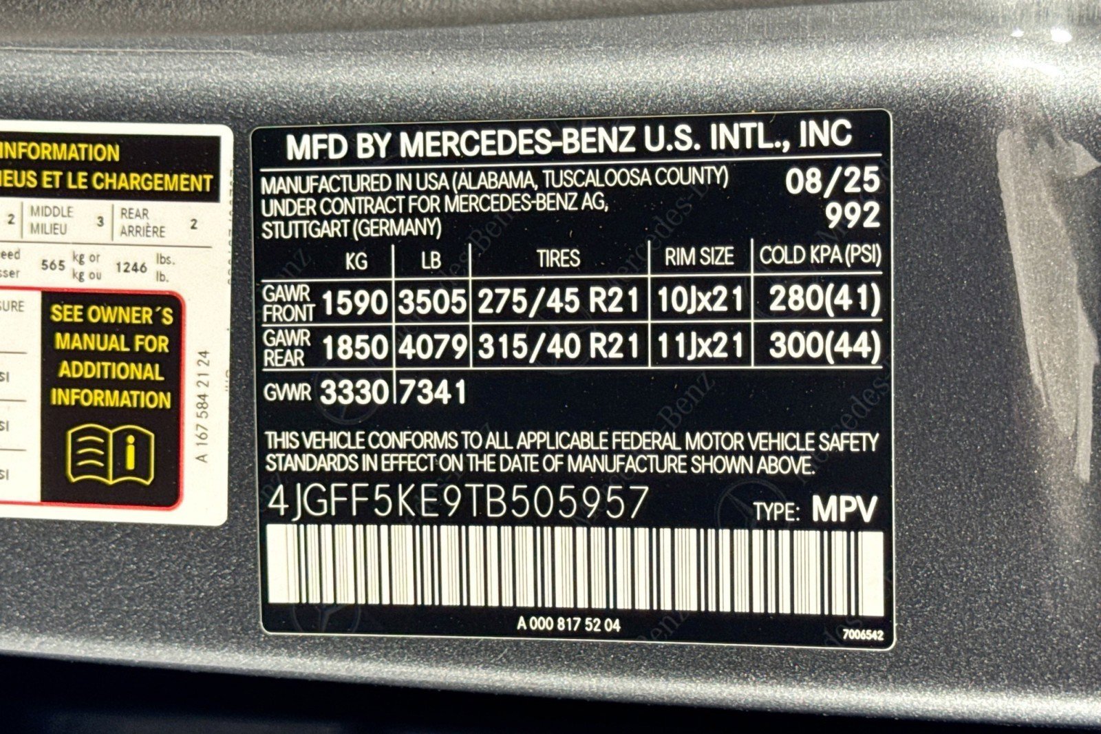 New 2026 Mercedes-Benz GLS 450 4MATIC image 31