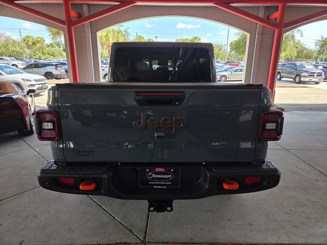 Used 2024 Jeep Gladiator Mojave AWD/4WD image 11