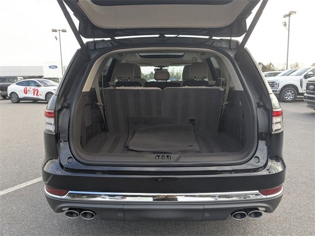 Used 2022 Lincoln Aviator Reserve w/ Class IV Trailer Tow Package image 26