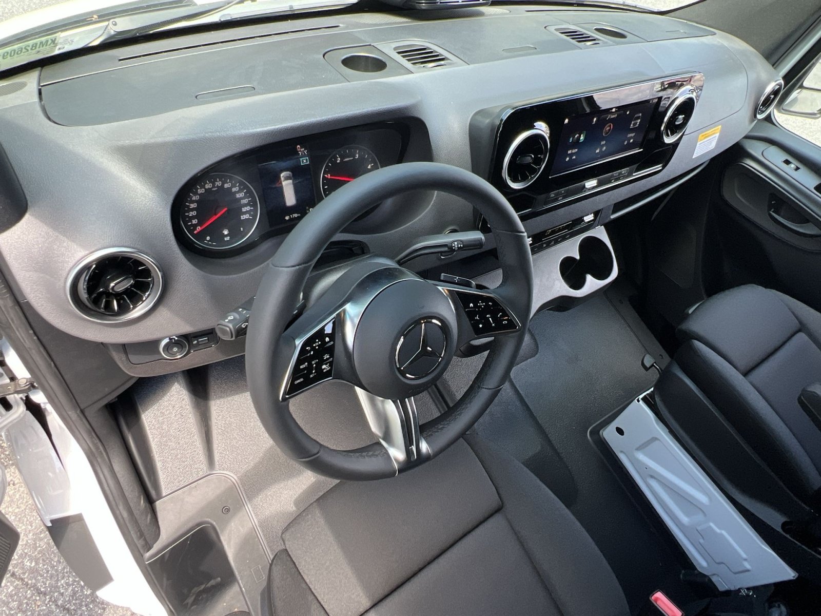New 2026 Mercedes-Benz Sprinter 2500 image 15