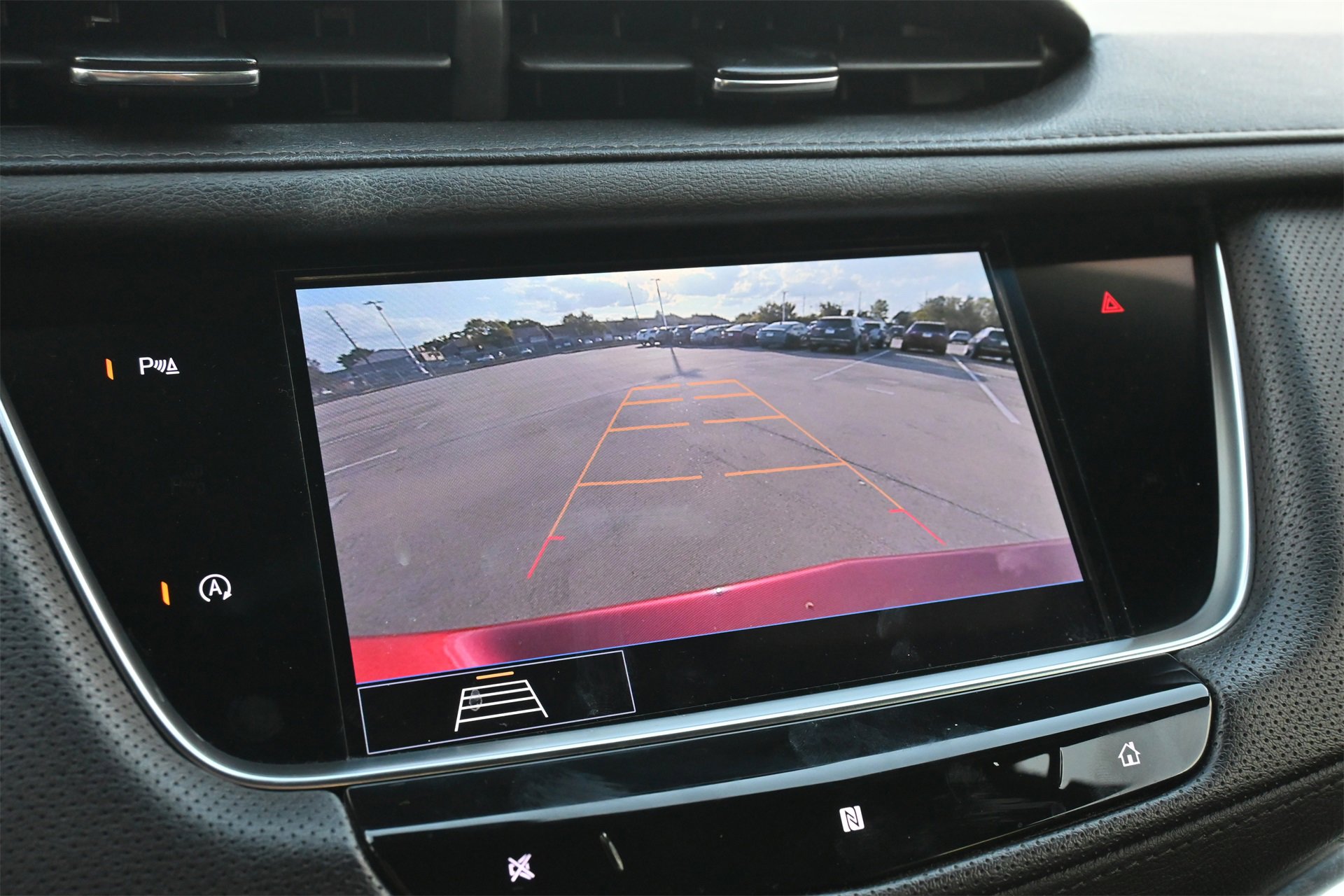 Used 2020 Cadillac XT5 Luxury w/ LPO, Floor Liner Package image 13