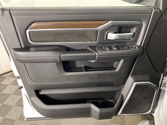 Used 2022 RAM 2500 Laramie AWD/4WD image 16
