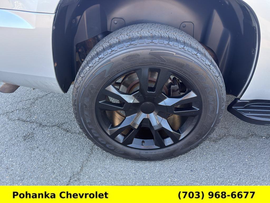Used 2014 Chevrolet Tahoe LT AWD/4WD image 26