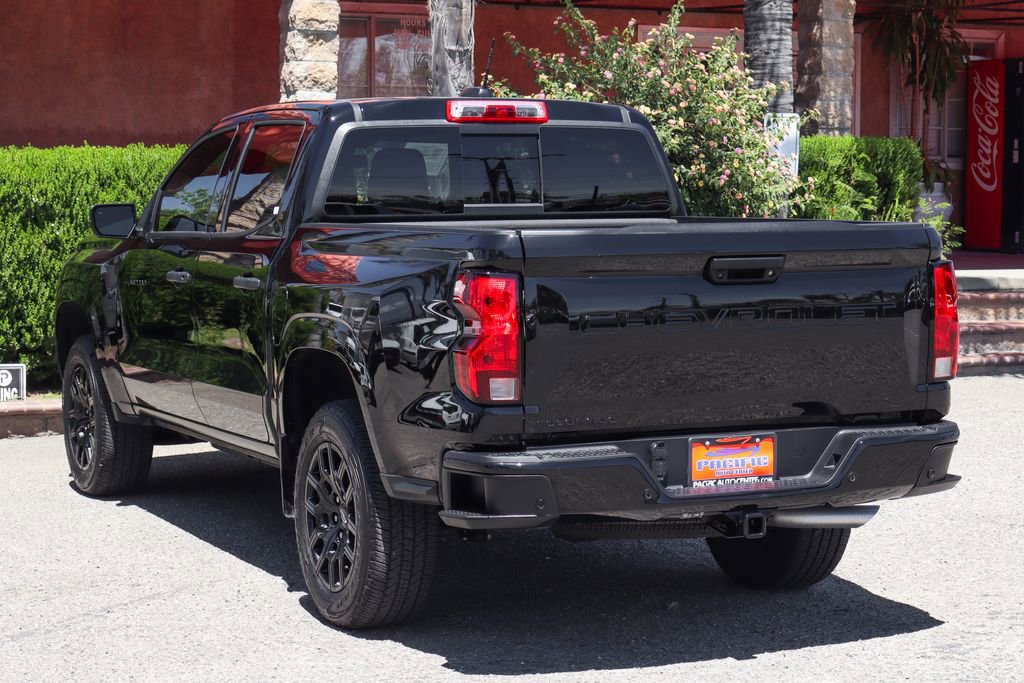 Used 2025 Chevrolet Colorado W/T w/ WT Custom Package RWD image 6