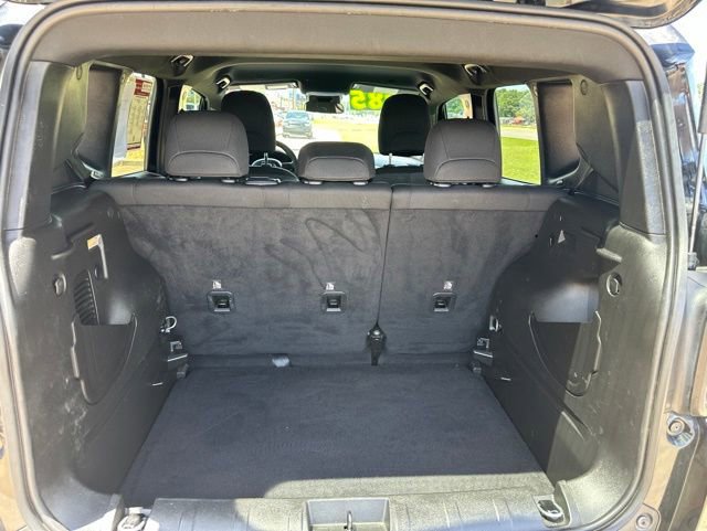 Used 2022 Jeep Renegade Altitude AWD/4WD image 8
