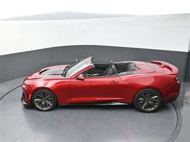 Used 2022 Chevrolet Camaro ZL1 image 18