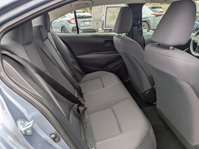 Used 2025 Toyota Corolla LE image 7