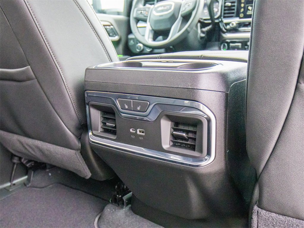 New 2026 GMC Sierra 3500 SLT w/ SLT Premium Package image 22