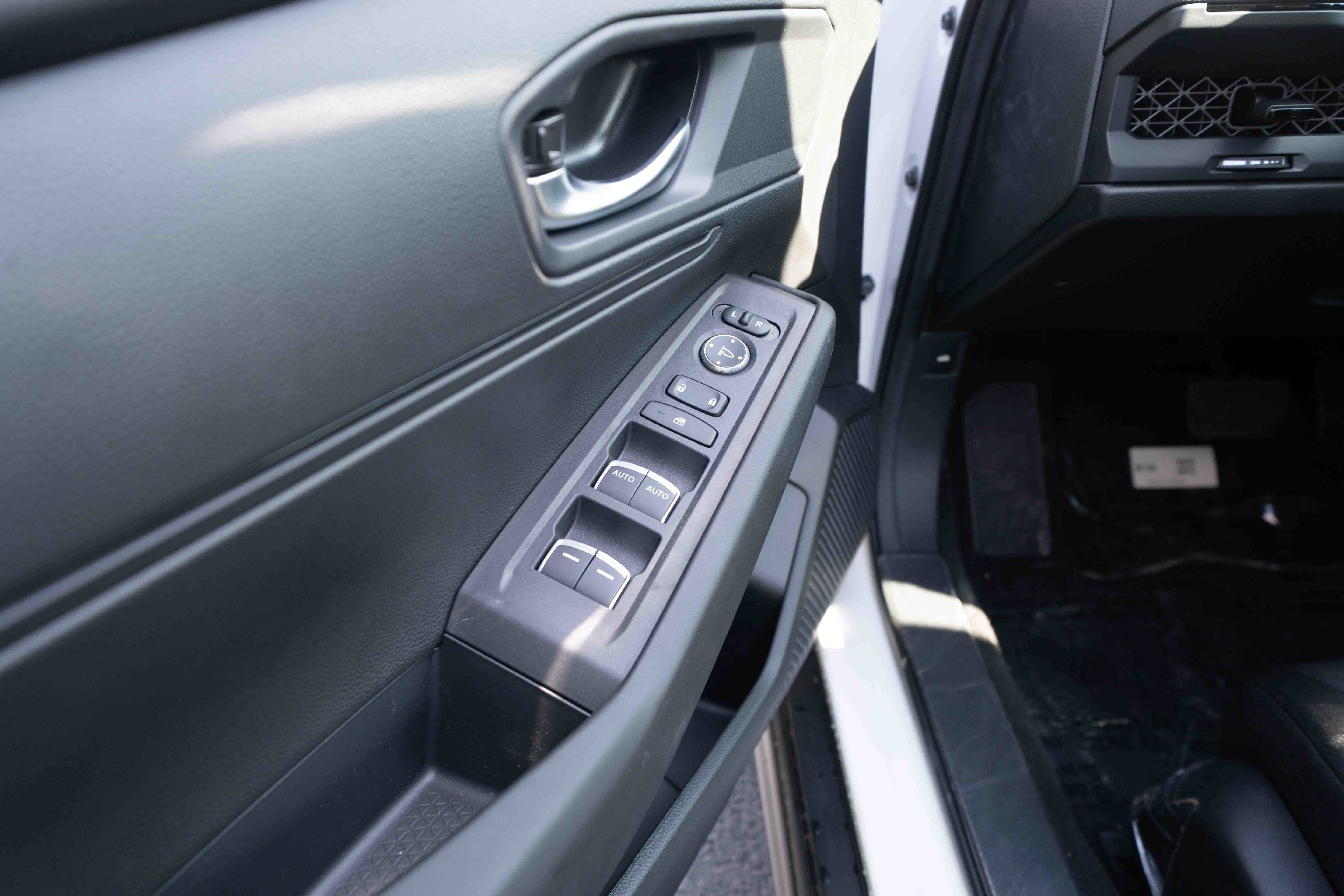 New 2025 Honda Accord LX image 7