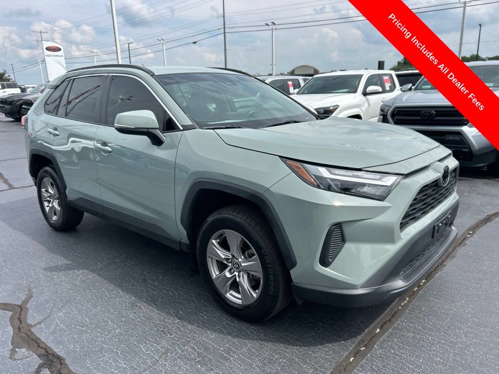 Used 2023 Toyota RAV4 XLE FWD image 22