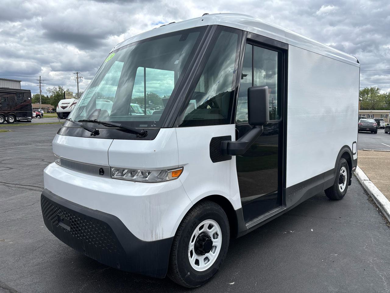 Used 2024 Chevrolet Brightdrop 400 w/ Commercial Equipment Package AWD/4WD image 7