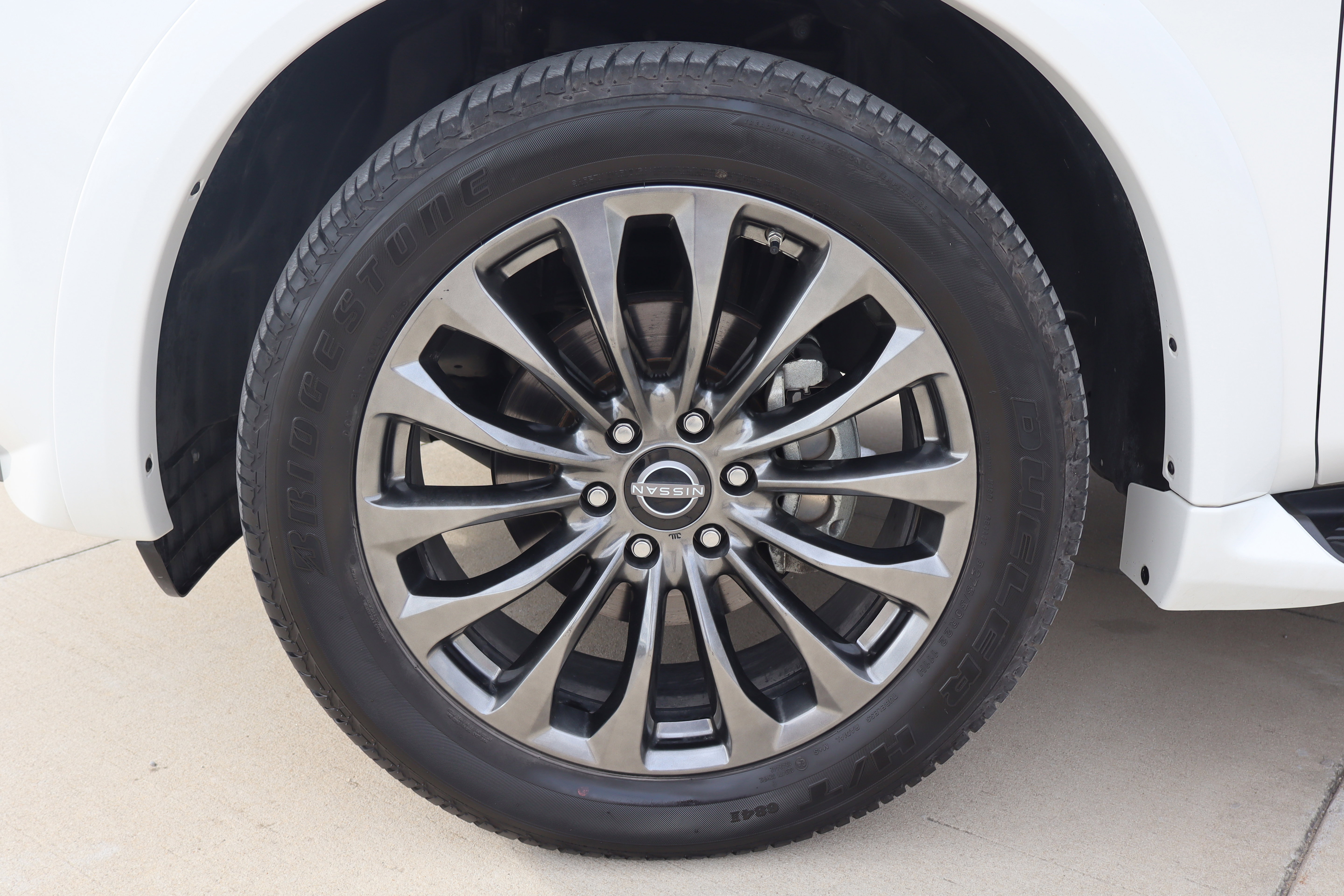 Used 2024 Nissan Armada Platinum w/ Cargo Package RWD image 35