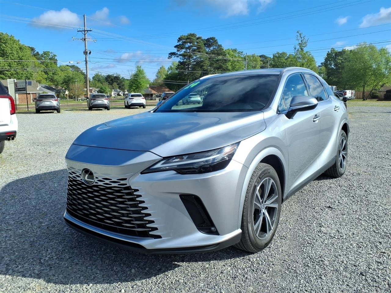 Used 2024 Lexus RX 350 Premium w/ Accessory Package (Z1) image 2