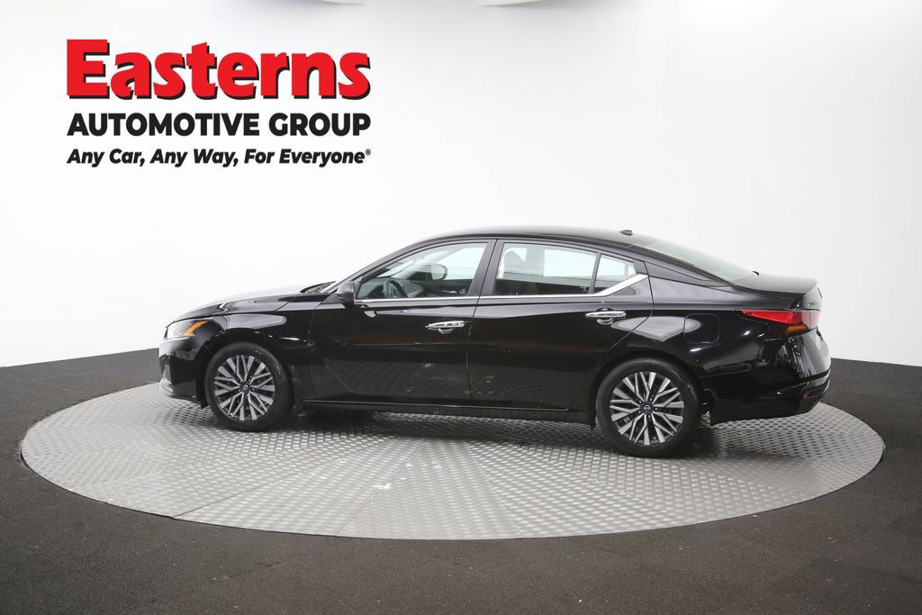 Used 2024 Nissan Altima 2.5 SV FWD image 63