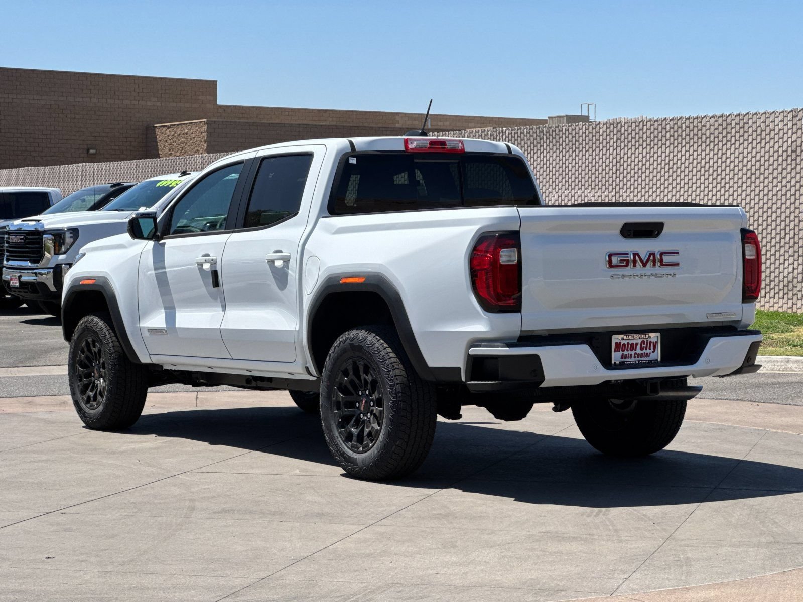 New 2026 GMC Canyon Elevation w/ Technology Package RWD image 6