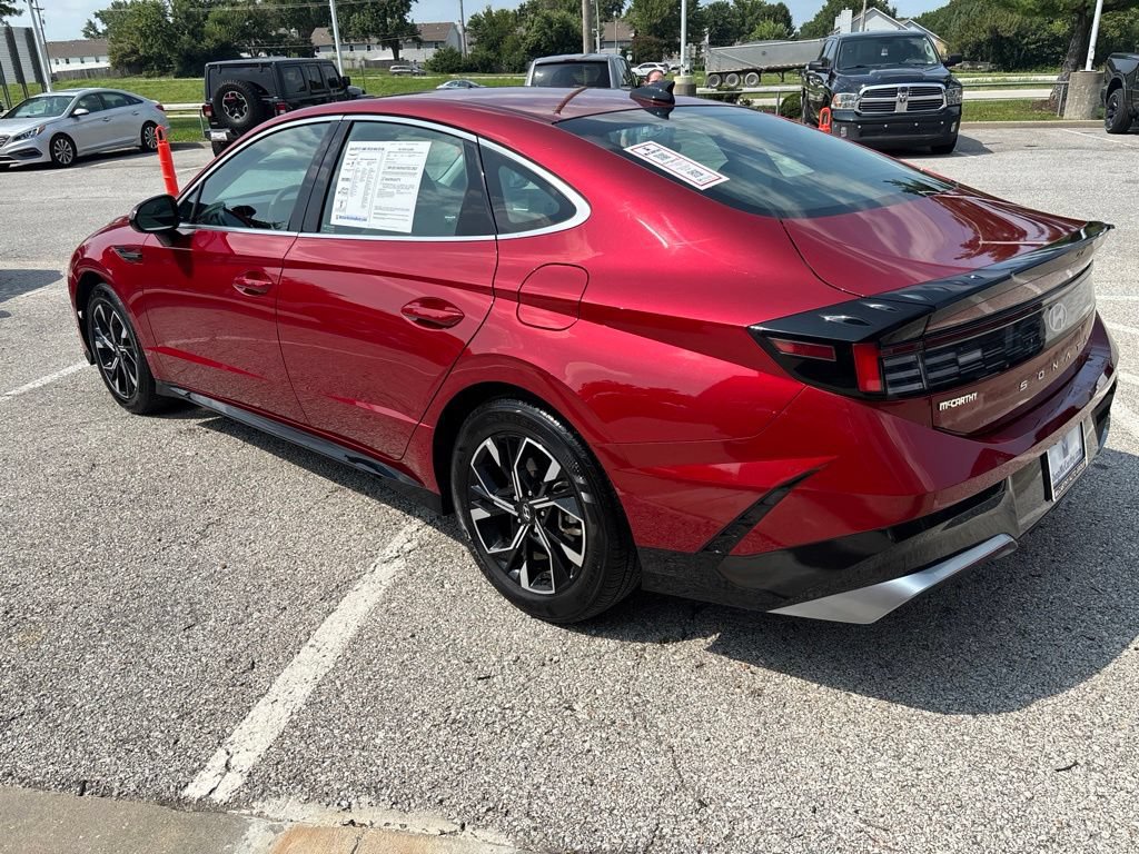 Used 2025 Hyundai Sonata SEL FWD image 20